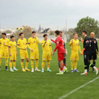 TFF 2. LİG EKİPLERİNDEN AFYONSPOR, ANTALYA KAMPINI TAMAMLAYARAK KENTE DÖNDÜ.