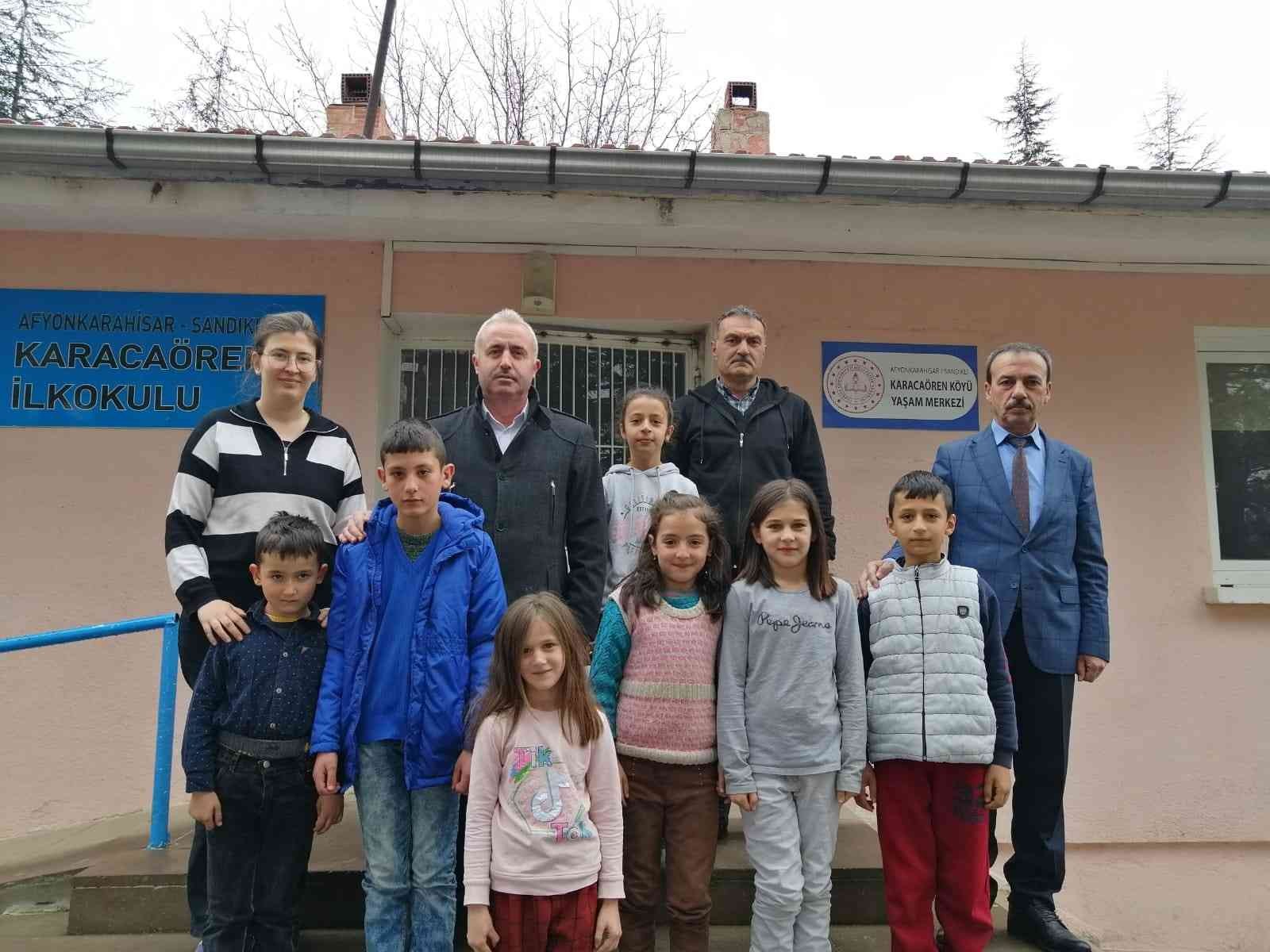 AFYONKARAHİSAR’IN SANDIKLI İLÇESİNE BAĞLI KARACAÖREN KÖYÜNDE OLUŞTURULAN KÖY YAŞAM MERKEZİNDE