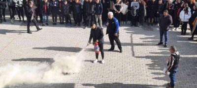 AFYONKARAHİSAR’IN SANDIKLI İLÇESİNDE ÖĞRETMEN VE ÖĞRENCİLERİNE YÖNELİK ‘AFET FARKINDALIK EĞİTİMİ’