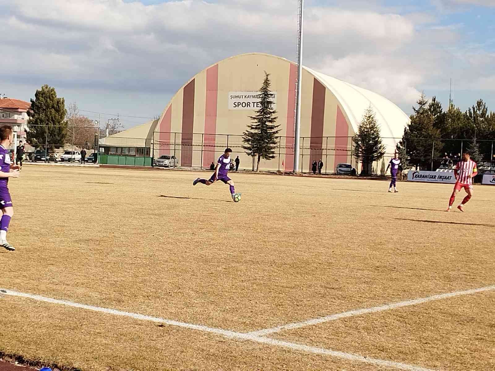 AFYONKARAHİSAR'DA SÜPER AMATÖR LİGDE MÜCADELE EDEN  ŞUHUT BELEDİYE HİSARSPOR
