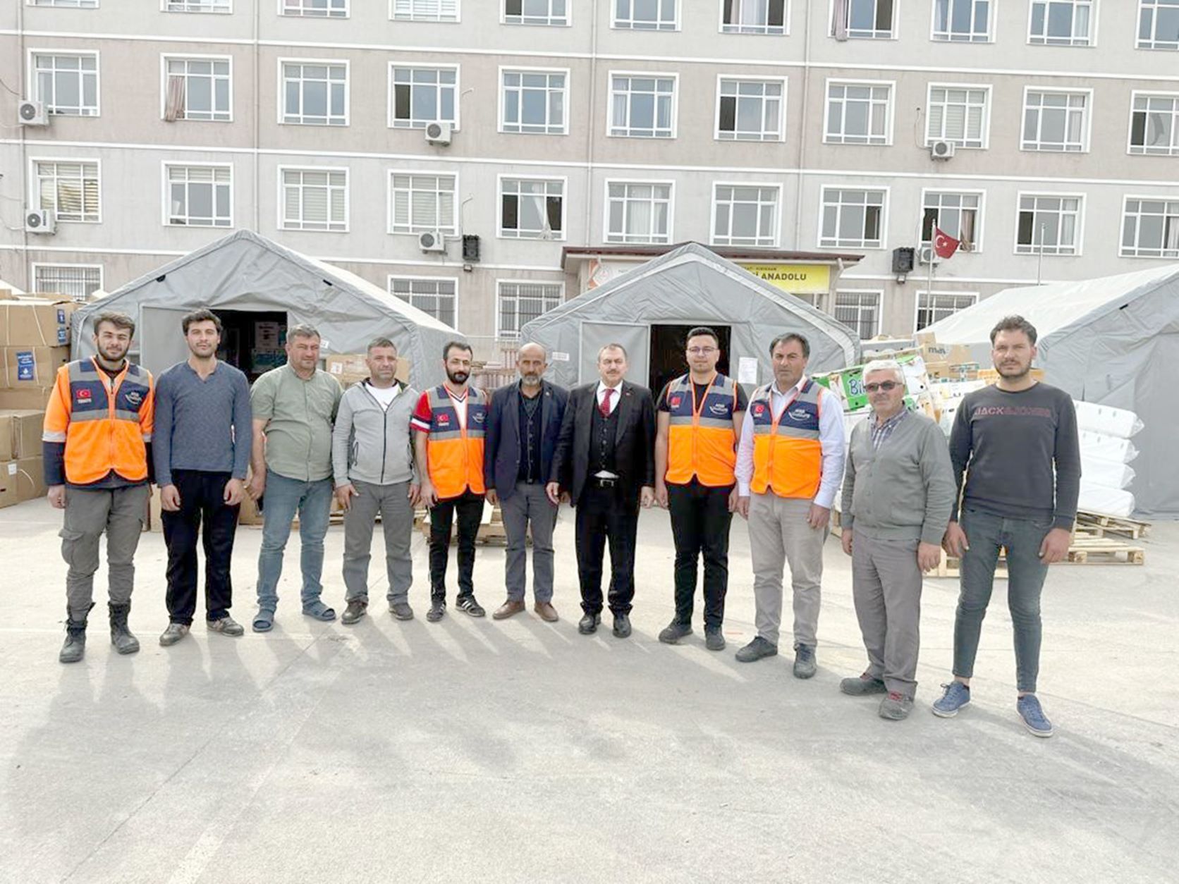  Milletvekili Eroğlu, Kırıkhan’da depremzede vatandaşların hayat standartlarını daha iyi