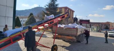 AFYONKARAHİSAR İL TARIM VE ORMAN MÜDÜRLÜĞÜ TARAFINDAN AFET BÖLGESİNE YEM