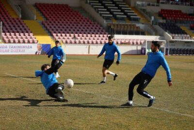 TFF 2. LİG EKİPLERİNDEN AFYONSPOR HAFTA SONU OYNAYACAĞI BATMAN PETROL