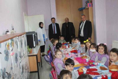 AFYONKARAHİSAR’IN BOLVADİN İLÇESİNDE YAKLAŞIK 9 BİN ÖĞRENCİ VE 700 ÖĞRETMEN