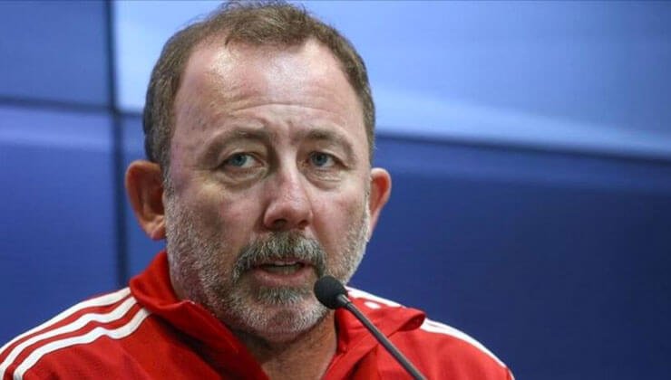 Beşiktaş Teknik Direktörü Sergen Yalçın, alınan farklı mağlubiyet sonrası takımının