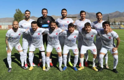 Salih ÖZKILINÇ Bölgesel Amatör Lig’in 8.Grubunda mücadele veren Afyonkarahisar temsilcilerinden