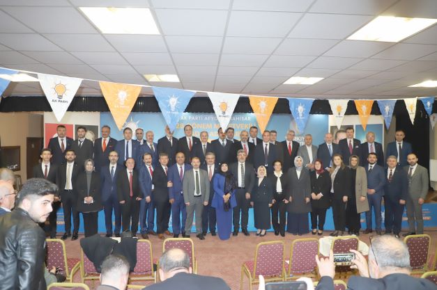 AK Parti Milletvekili aday adayları tanıtım toplantısında konuşan AK Parti