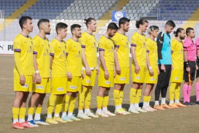 İki günlük izinin ardından dün olan mor beyazlı futbolcular, Pazar