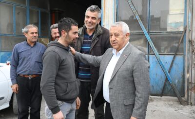 Belediye Başkanı Mehmet Zeybek, sanayi esnafını ziyaret ederek talep ve