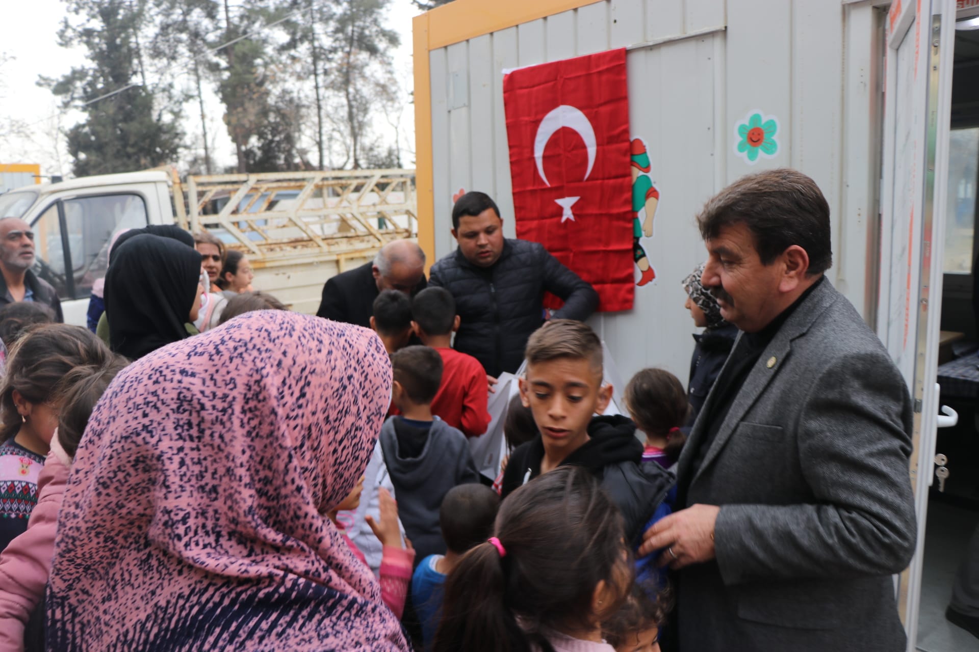 Dinar Belediye Başkanı Nihat Sarı, ülkemizde yaşanan depremler dolayısıyla deprem