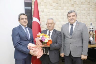 Afyonkarahisar Belediye Başkanı Mehmet Zeybek, “Kayıp kaçağı en aza indiren