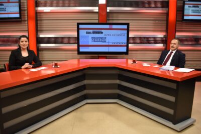 Kanal 3 ekranlarında Megabirlik Genel Yayın Yönetmeni Selcen Dilek Çöygün’ün