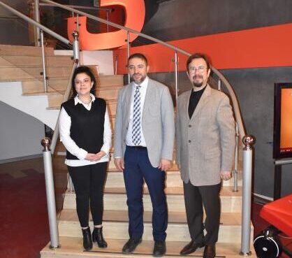 Özgür’den ziyaret MHP Afyonkarahisar Milletvekili aday adayı Ersan Özgür, Megabirlik’i ziyaret etti.