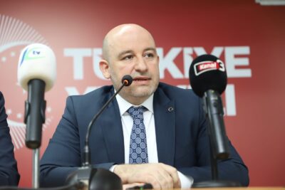 AK Parti Genel Merkez Teşkilat Başkanlığı İl Koordinatörü Hüseyin Sezen,