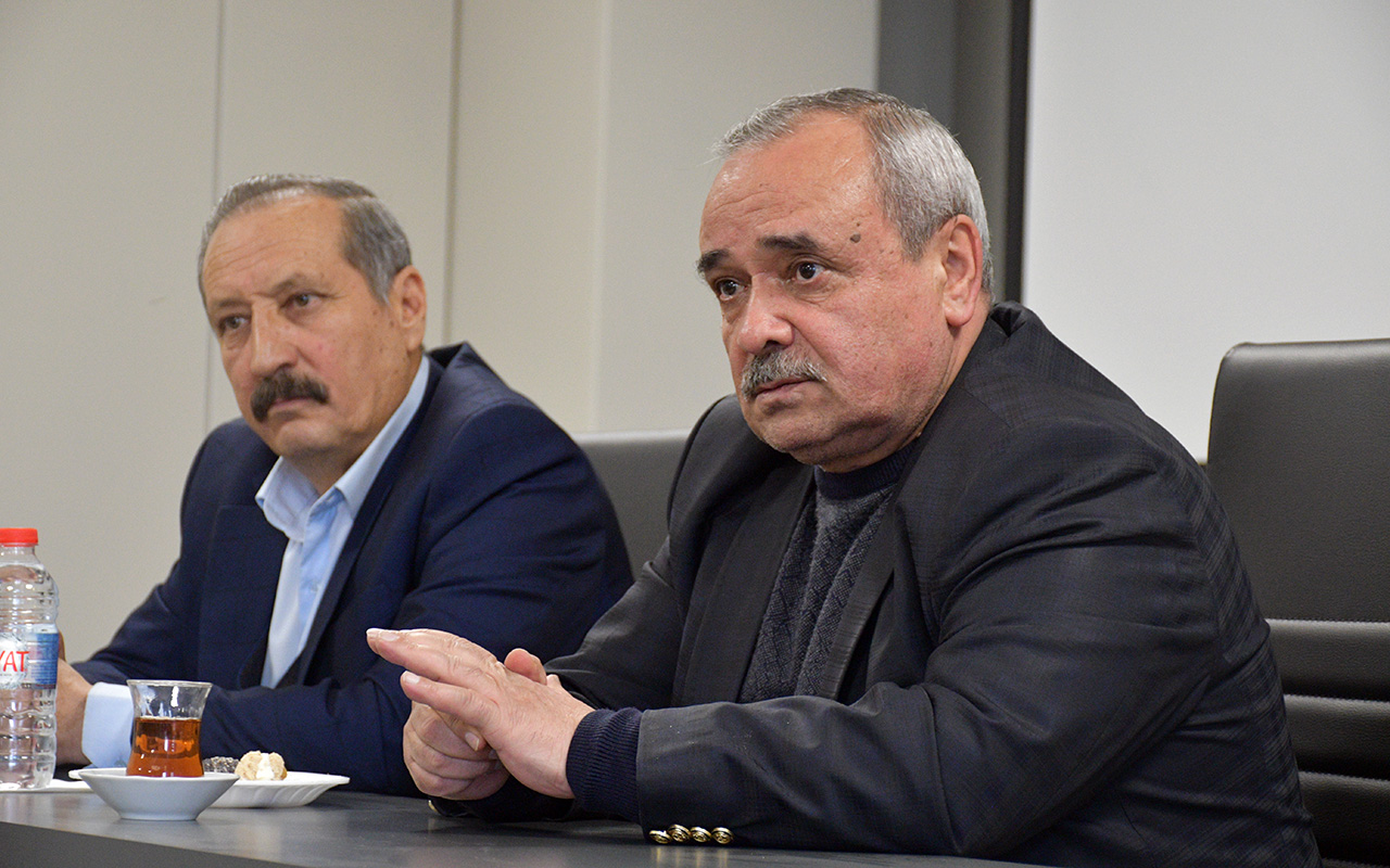 İscehisar Belediye Başkanı Ahmet Şahin, İscehisar Mermerciler Derneği Başkanı Muharrem