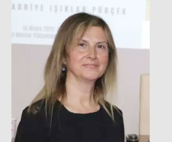 İletişim ki hayatın damarlarında akan kan gibidir, farkında olduğumuz ya