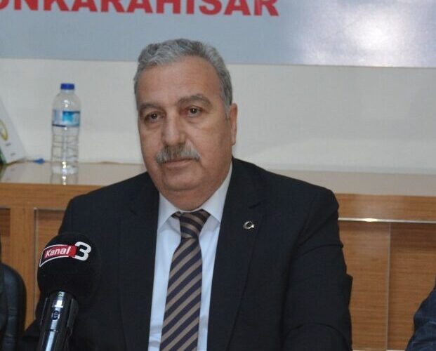 MHP İl Başkanı Mehmet Kocacan haftalık basın toplantısında gündemi değerlendirdi.