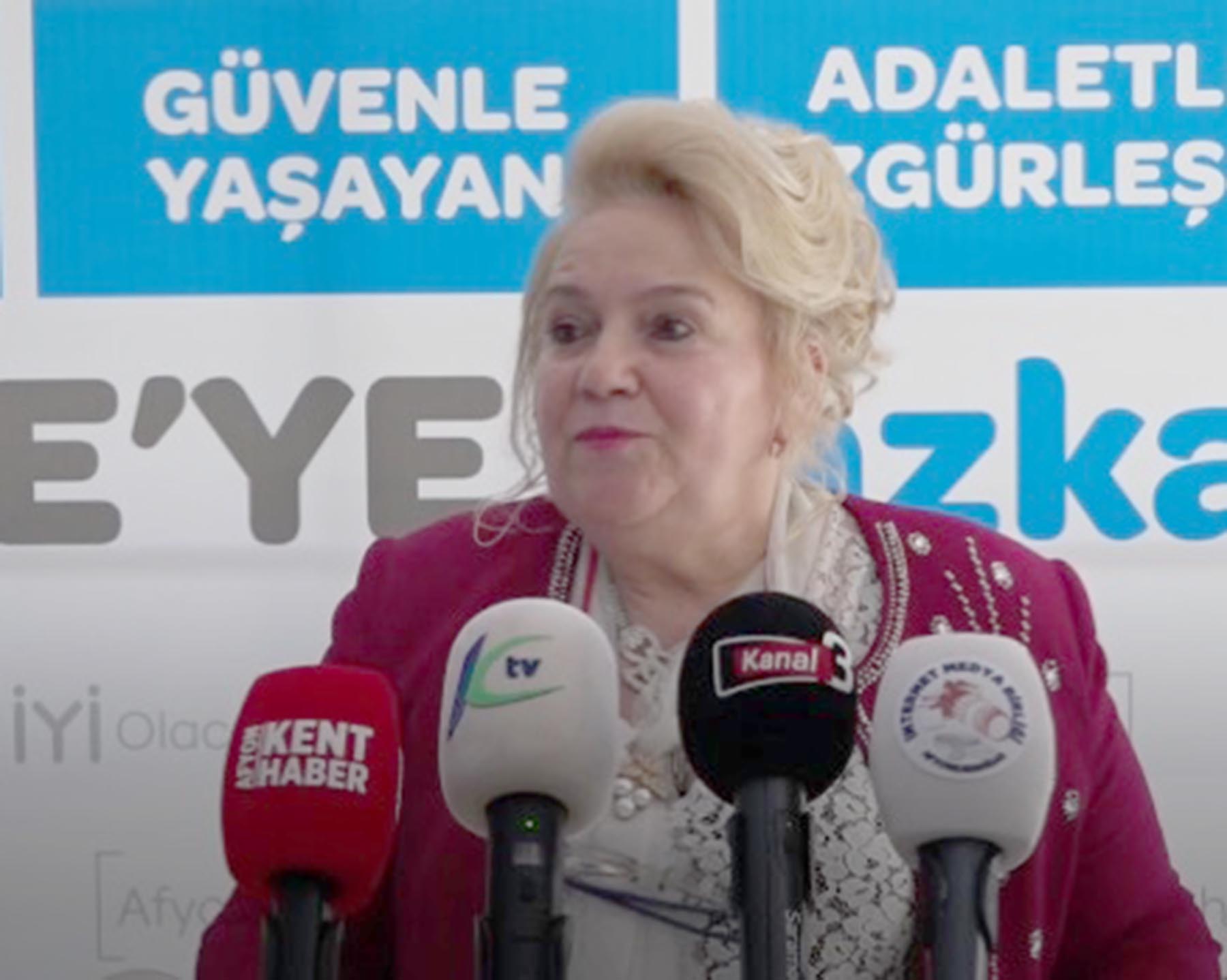Siyasi partilerde aday adaylığı açıklamaları devam ediyor. İyi Parti’den adaylığını