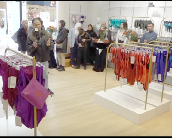 Yaza özel birbirinden farklı ürünlerin yer aldığı Zeki Butik, AFİUM