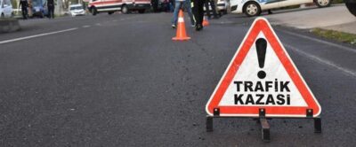 AFYONKARAHİSAR (AA) – Afyonkarahisar’da meydana gelen zincirleme trafik kazasında 4