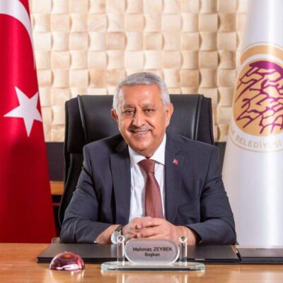 AFYONKARAHİSAR (AA) – Belediye Başkanımız Mehmet Zeybek, Berat Kandili dolayısıyla