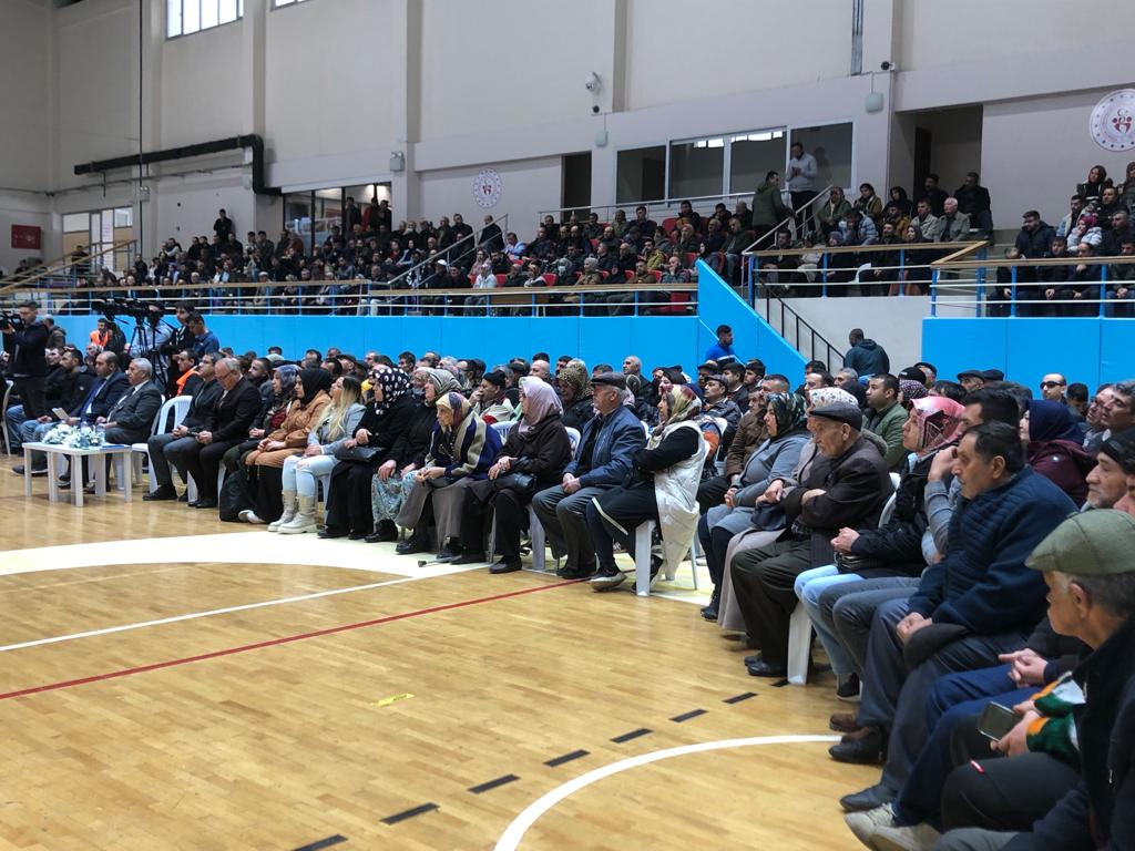 AFYONKARAHİSAR (AA) – Cumhuriyet tarihinin en büyük sosyal konut hamlesi