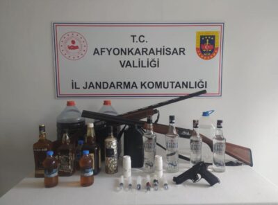 AFYONKARAHİSAR (AA) – Afyonkarahisar'ın Sultandağı ilçesinde sahte içki ticareti yaptığı