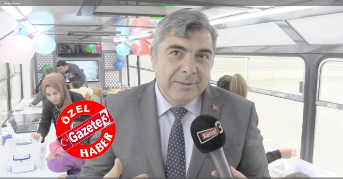 Kendin Yap Atölyesi’nin mobil atölyesi Afyonkarahisar’daki tüm okulları dolaşarak depremzede