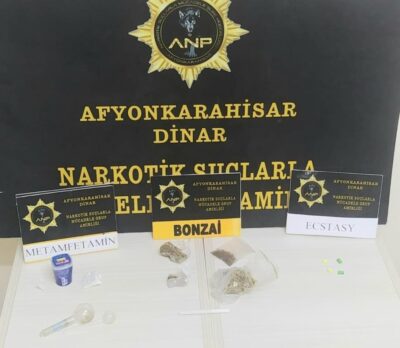Afyonkarahisar’da polis tarafından gerçekleştirilen operasyonda değişik türlerde uyuşturucu maddeler ele