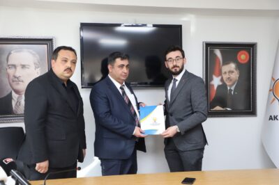   AK Parti Afyonkarahisar Milletvekili aday adaylığını açıklayan bir diğer
