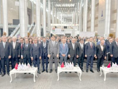   Doğal taş sektörünün dünyadaki önemli fuarları arasında gösterilen ve