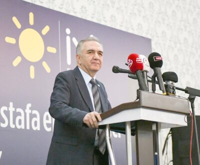 İYİ Parti Afyonkarahisar milletvekili aday adaylarından Dr. Mustafa Enis Arabacı,
