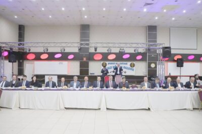 Şuhut ilçesinde iftar programı düzenleyen AK Parti Afyonkarahisar Milletvekili Prof.