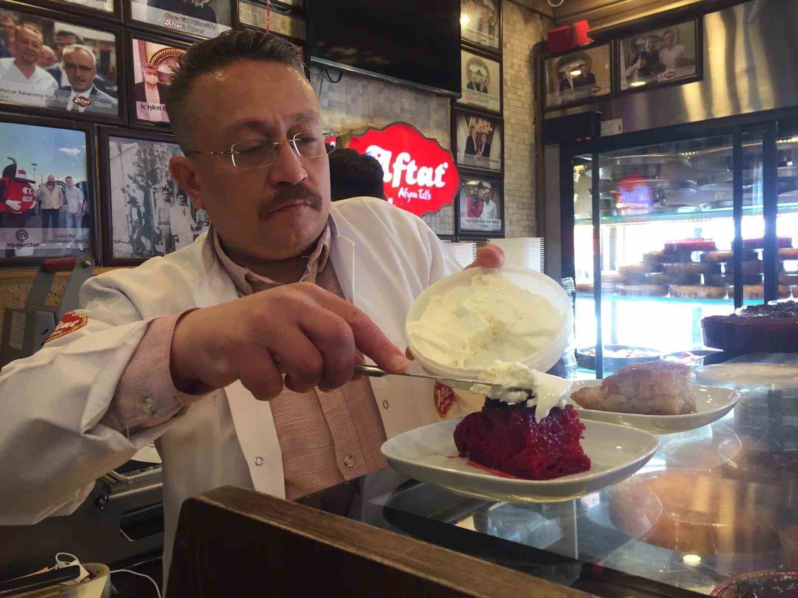RAMAZAN BAYRAMI’NI SAYILI GÜNLER KALA AFYONKARAHİSAR’IN EN ÖNEMLİ LEZZETLERİNDEN BİRİSİ