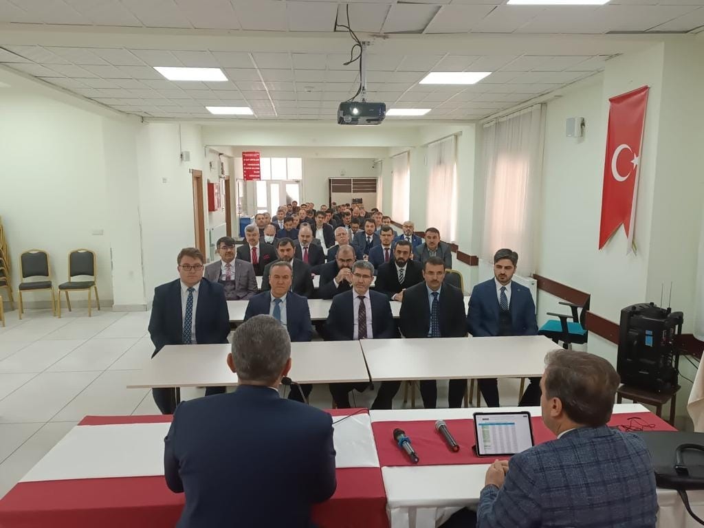 AFYONKARAHİSAR’DA DİYANET İŞLERİ BAŞKANLIĞI TARAFINDAN BAŞLATILAN “RAMAZAN VE ZEKAT İYİLİK