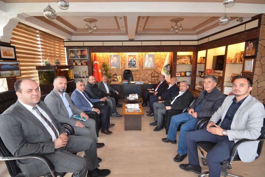 Afyonkarahisar Belediye Başkanı Mehmet Zeybek, Sandıklı Belediye Başkanı Dr. Mustafa