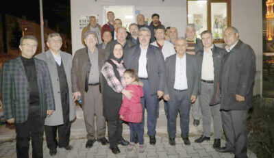 Afyonkarahisar Belediyesi’nin gelenekselleştirdiği mahalle iftarları kapsamında gönül sofrası Esentepe Mahallesi’nde