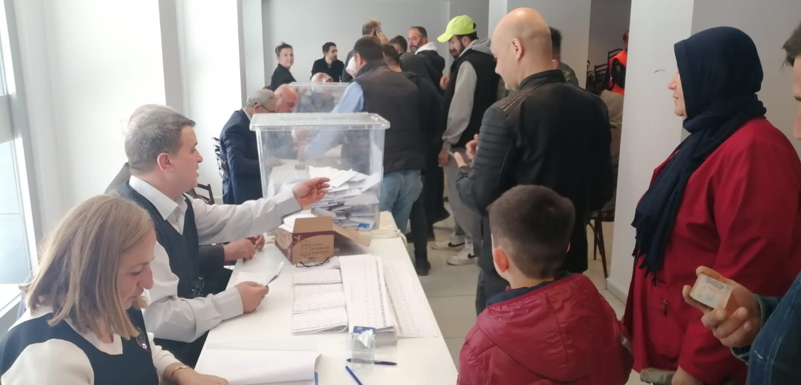 İyi Parti Afyonkarahisar’da milletvekilliği aday adayları temayül yoklaması gerçekleştirildi. Parti