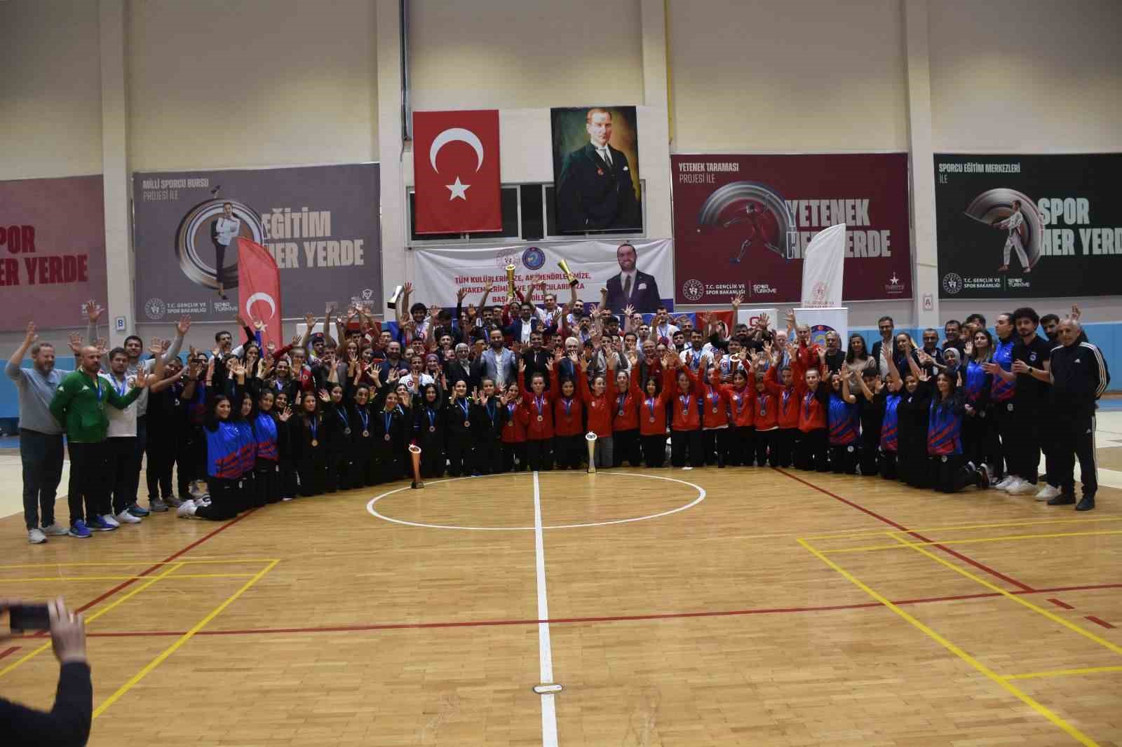 11 NİSAN’DA AFYONKARAHİSAR’DA BAŞLAYAN TÜRKİYE İŞİTME ENGELLİLER VOLEYBOL TÜRKİYE ŞAMPİYONASI