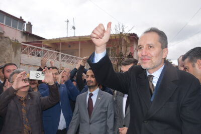 - "Biz Yeniden Refah Partisi olarak, ülkemizin ve milletimizin böyle