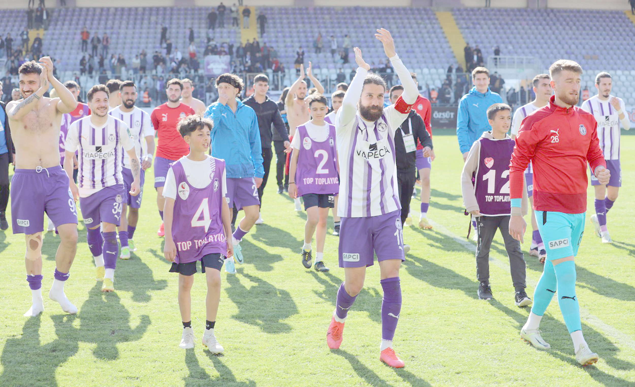 HES İlaç Afyonspor’un mücadele verdiği TFF 2.Lig Beyaz Grup’ta geçtiğimiz