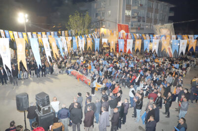 AK Parti teşkilatları Mecidiye Mahallesi’nde ‘Afyonkarahisar için hemen şimdi’ mahalle