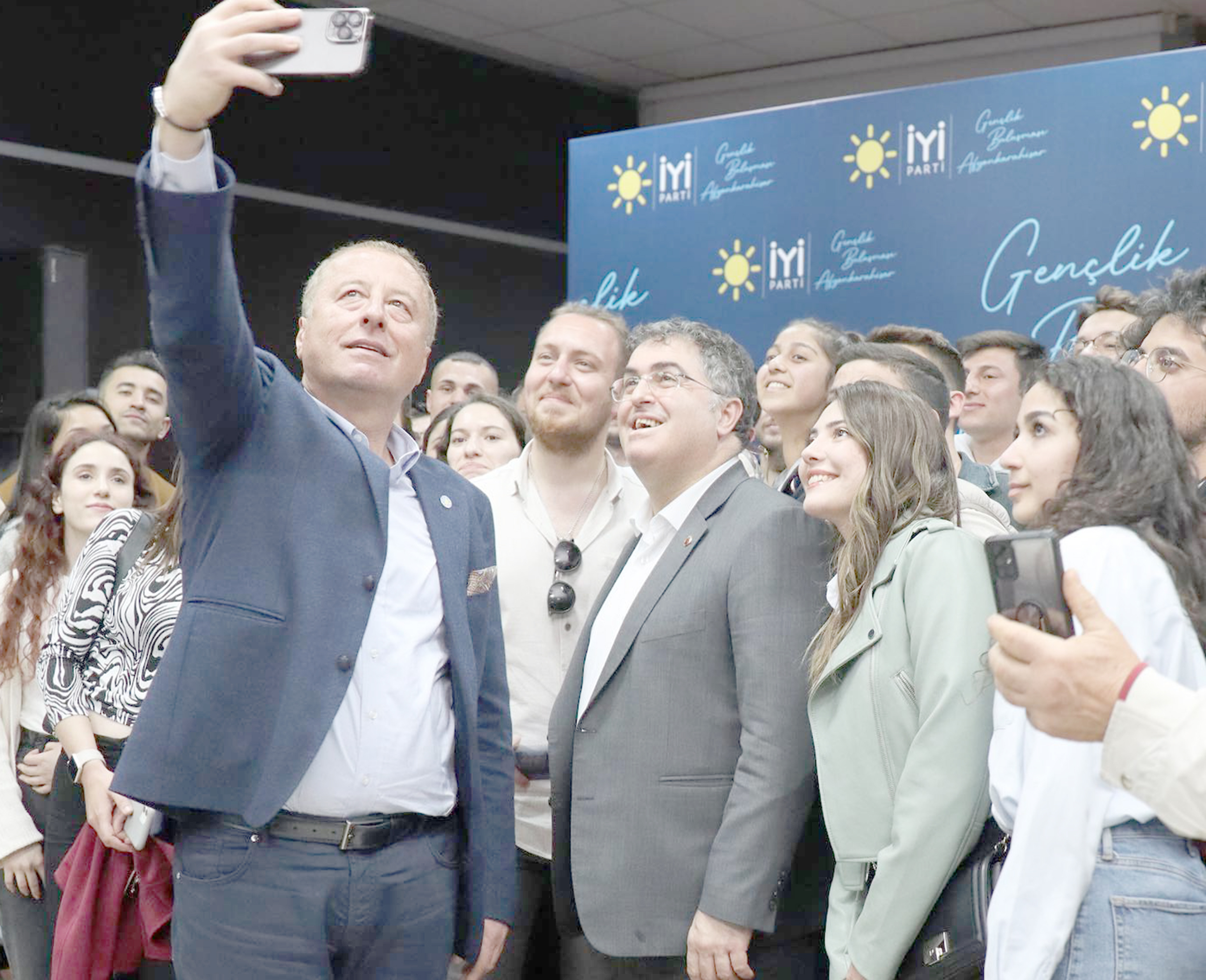 Ceza Hukukçusu Prof. Dr. Ersan Şen, İYİ Parti Afyonkarahisar Milletvekili