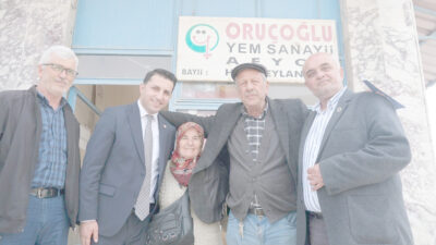 İhsaniye ilçesinde ziyaretlerde bulunan CHP Afyonkarahisar Milletvekili adayı Fatih Aydın,