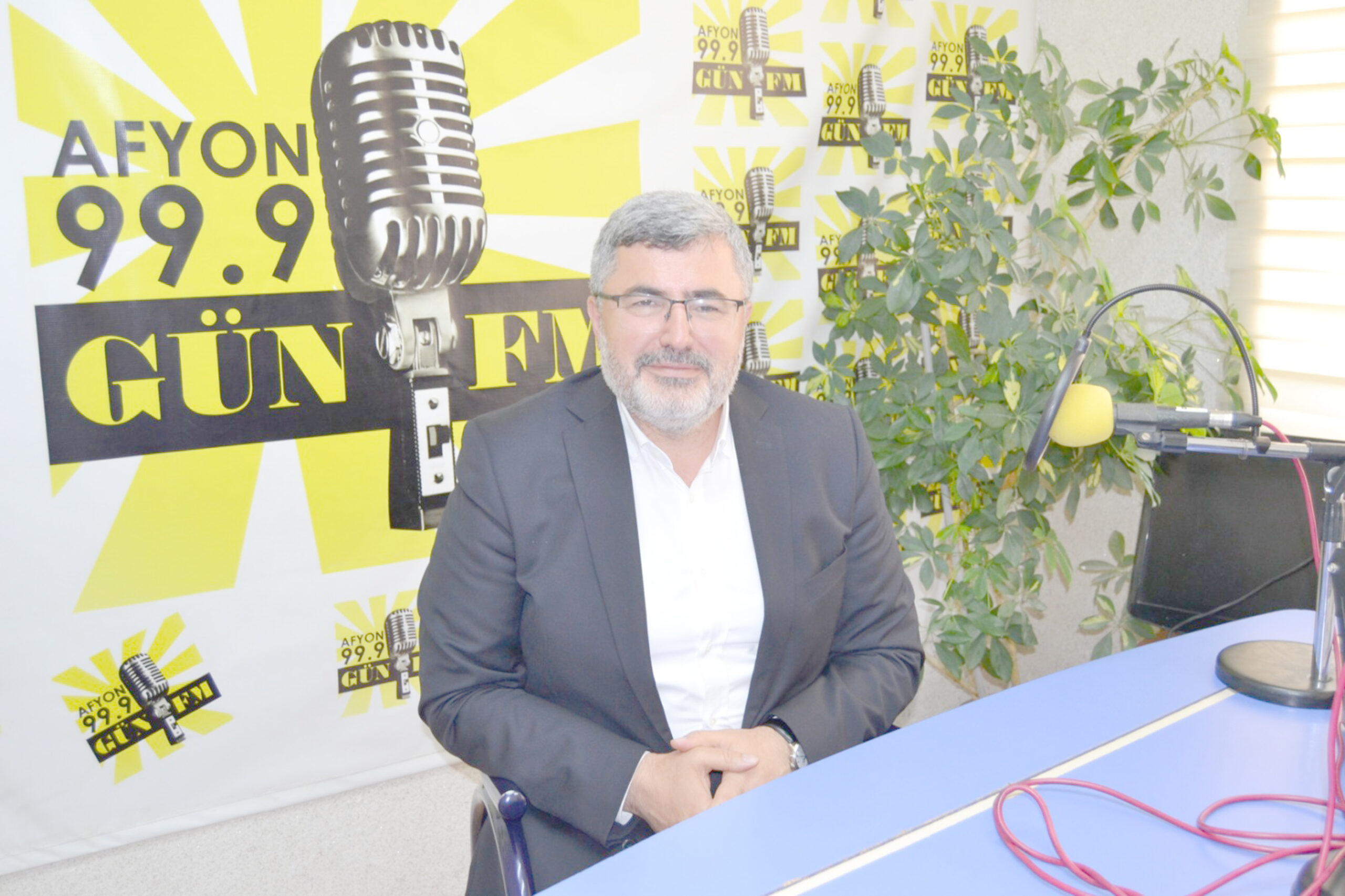 AK Parti Afyonkarahisar Milletvekili ve Milletvekili Adayı Ali Özkaya Gün