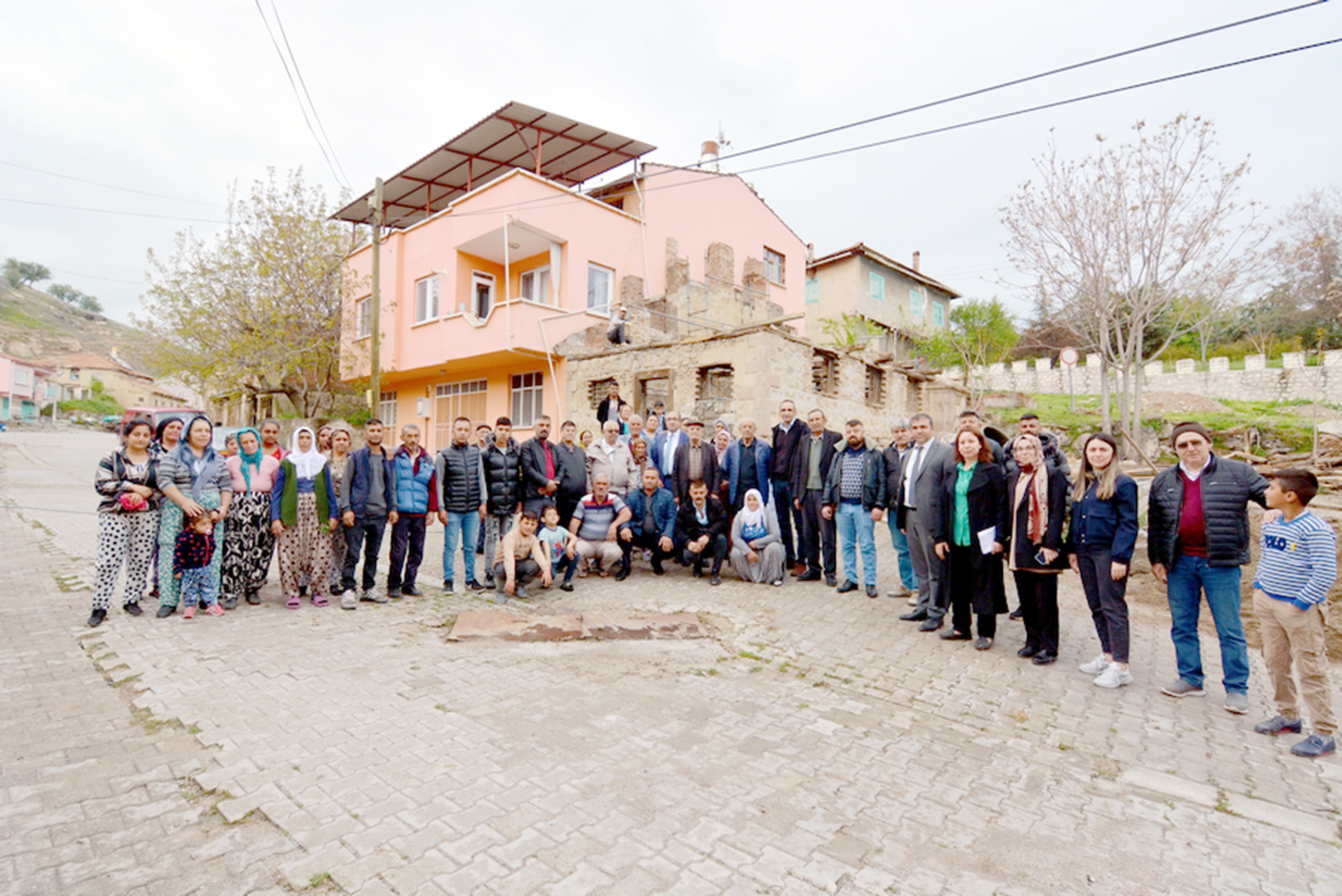 Sandıklı Belediye Başkanı Dr. Mustafa Çöl, göreve geldiği günden itibaren