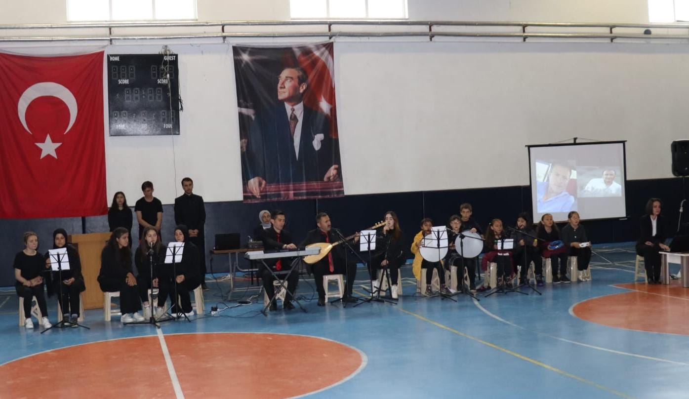 AFYONKARAHİSAR (AA) – Afyonkarahisar'da gölette boğulan 2 öğrenci, 19 Mayıs