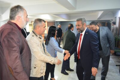 MHP Afyonkarahisar Milletvekili adayı Yücel Genç’e Dinar ilçesinde Esnaf Odasından
