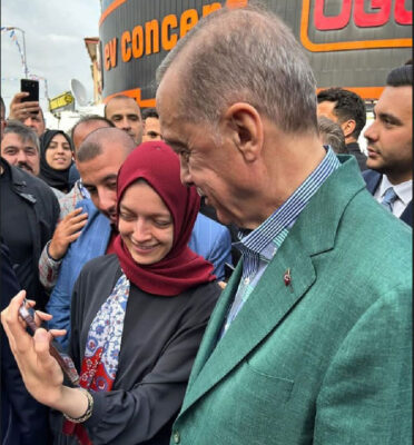 28’inci Dönemde Meclis’e giren 600 milletvekilinin 121’ini kadınlar, 479’unu erkekler