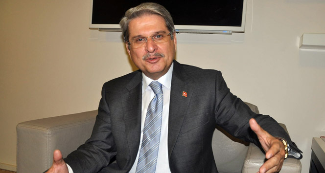   İYİ Parti Genel Başkan Başdanışmanı Aytun Çıray, partisinden istifa